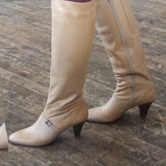 Knee high leather boots - Picture 3 of 4